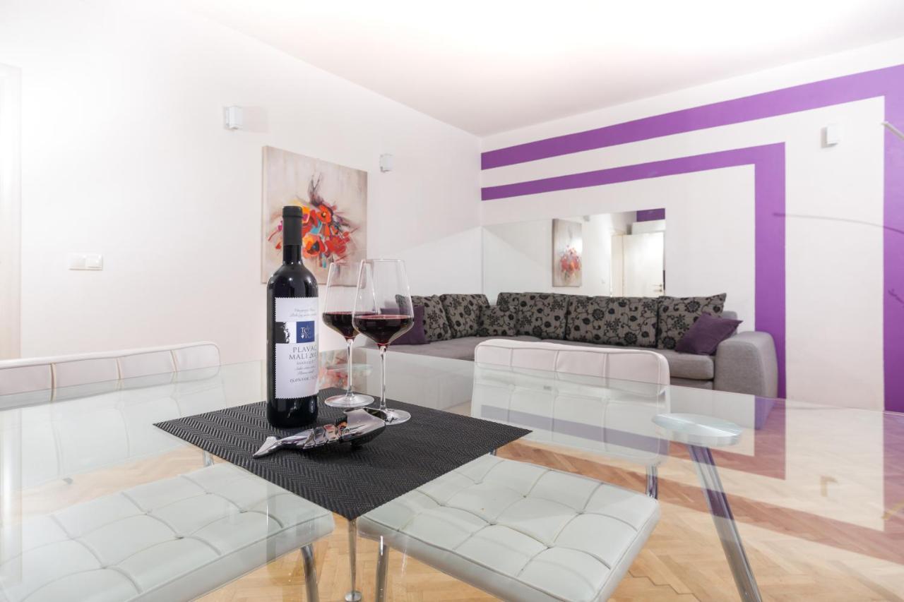Apartments Dobronic Jelsa Kültér fotó